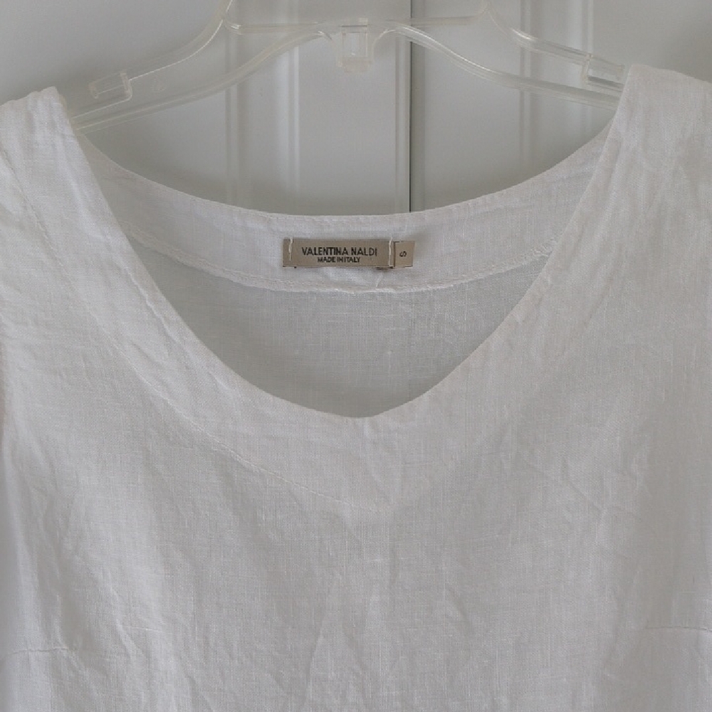 Valentina White Lace Hem Blouse - Picture 2 of 3